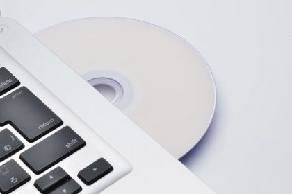 Cum să inscripționați/inregistrați un CD sau DVD pe un Mac
